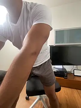 Snapshot of 18years_22cm_ chatting on 02-24-26, 09:48 18years 22cm online show from 02-24-26, 09:48