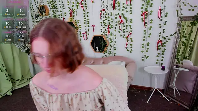 Mia Mooore online show from 02-28-26, 01:22