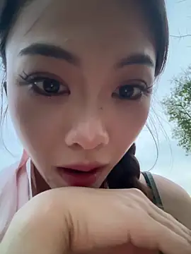 Snapshot of youyou-baby999 chatting on 04-09-26, 11:38 youyou-baby999 online show from 04-09-26, 11:38