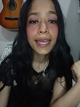 Emma Everett online show from 12-02-25, 12:29