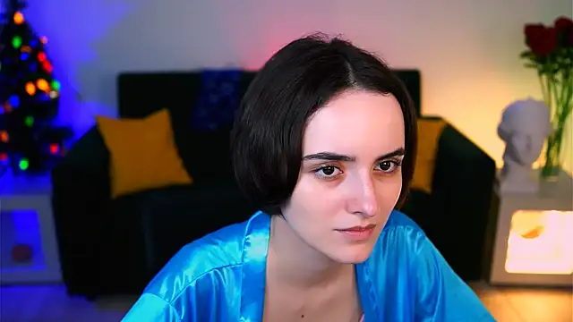 Snapshot of KateWillows chatting on 01-13-26, 04:16 KateWillows online show from 01-13-26, 04:16