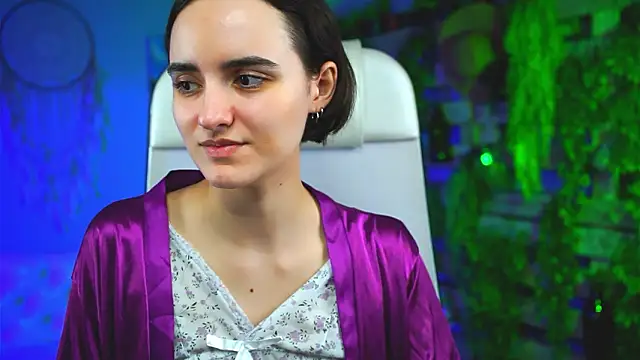 KateWillows online show from 03-17-26, 04:48