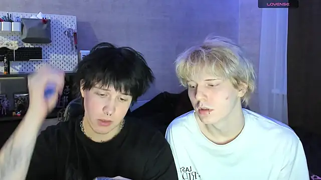 miya meow miku online show from 11-29-25, 04:40