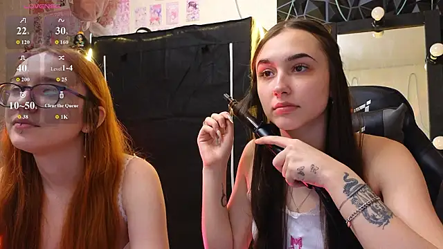 Snapshot of sunny_luna chatting on 02-23-26, 01:33 sunny luna online show from 02-23-26, 01:33