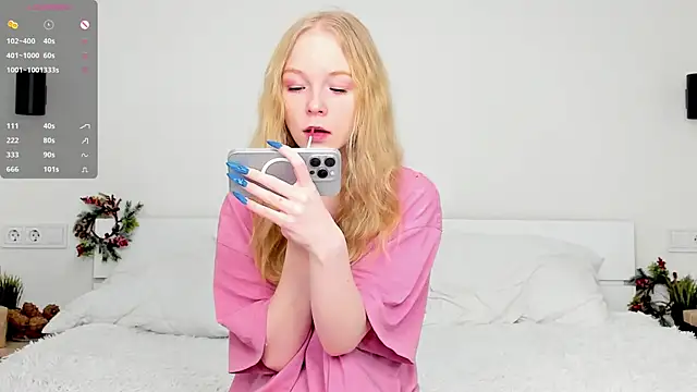 GhisllaineWestler online show from 01-13-26, 04:27