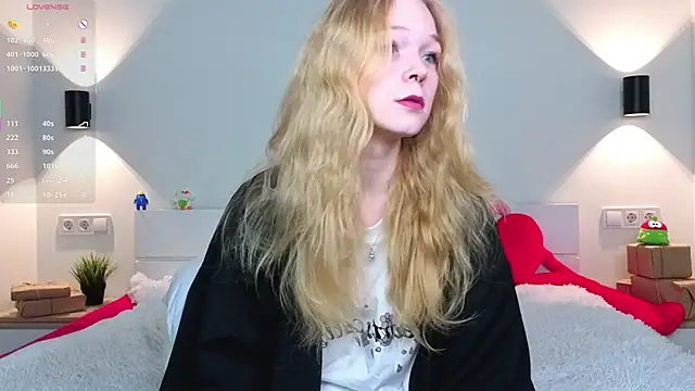 GhisllaineWestler online show from 02-15-26, 04:35