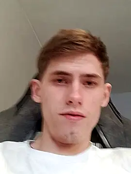 FreeRich online show from 11-30-25, 04:24