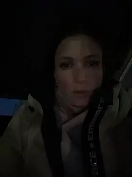 ZaraHill online show from 01-15-26, 02:04