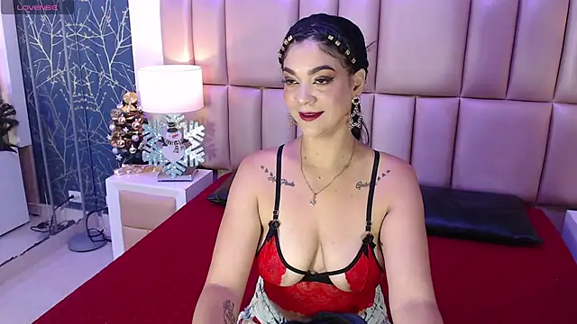 Snapshot of MarianaMontezz chatting on 12-18-25, 11:58 MarianaMontezz online show from 12-18-25, 11:58