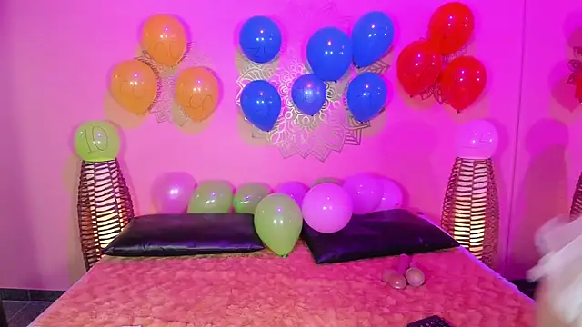 MarianaMontezz online show from 05-01-26, 09:42