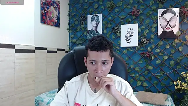 LucassSmith11 online show from 05-01-26, 08:03