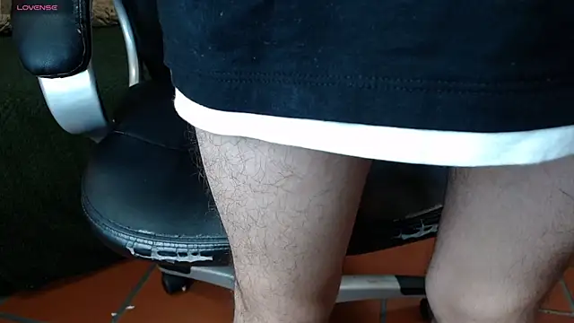 Snapshot of LucassSmith11 chatting on 01-08-26, 12:55 LucassSmith11 online show from 01-08-26, 12:55