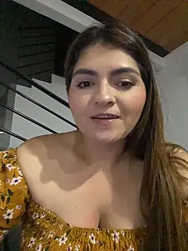 RosaliaVicky online show from 01-07-26, 02:49