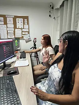 wildwhispers15 online show from 01-15-26, 08:12