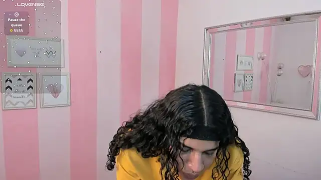 Amaia Monroe online show from 05-13-26, 03:13
