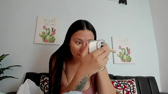 sofiia smith  online show from 01-14-26, 07:39