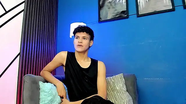 Sky Rivers online show from 11-29-25, 04:01