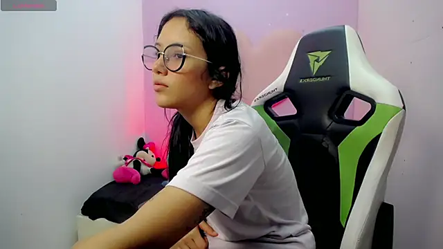 Mishell hot  online show from 12-03-25, 08:30