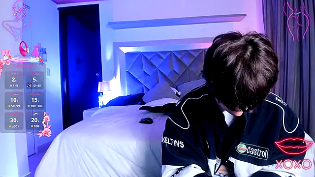 Brenda Tina online show from 12-21-25, 04:41