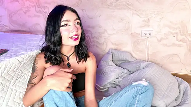 emily dempsey online show from 04-12-26, 05:38