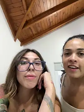 luschannen0 online show from 03-10-26, 02:26