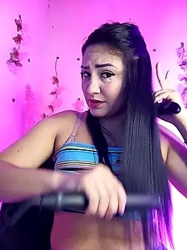 Emy cutee online show from 04-14-26, 12:54