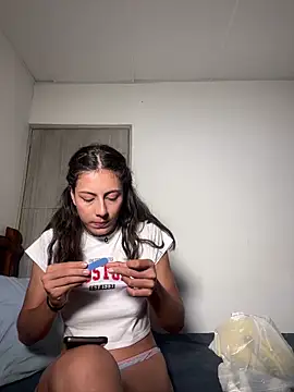 Snapshot of laia_williamss chatting on 01-06-26, 12:25 laia williamss online show from 01-06-26, 12:25