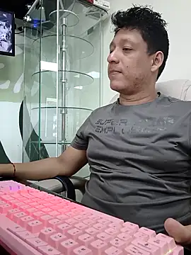 KairoStormX online show from 12-20-25, 01:08