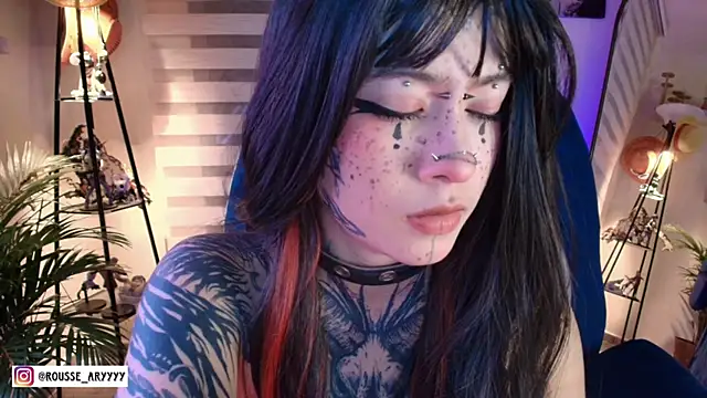 AryRousse online show from 06-18-26, 03:16