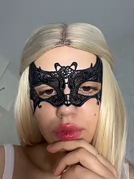 s4rah online show from 02-16-26, 09:41