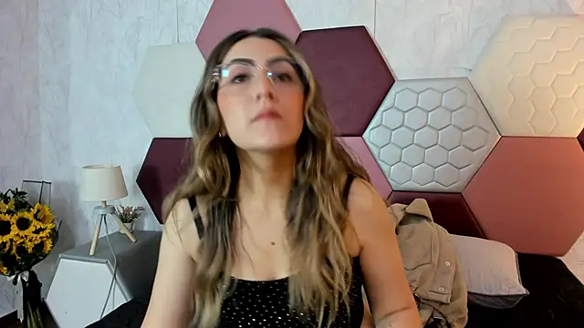 AriaRous online show from 02-14-26, 07:14