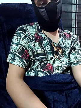 chocolateyboy77 online show from 01-14-26, 06:11