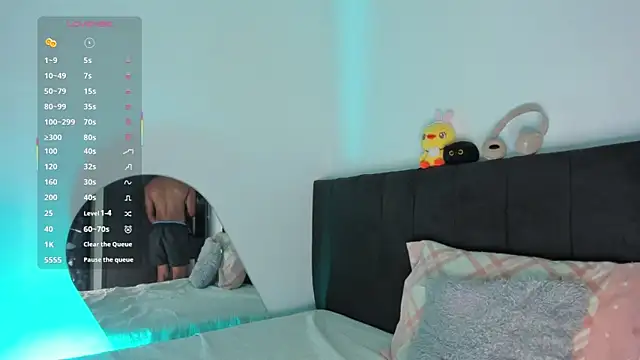 santinaughty online show from 03-10-26, 12:25