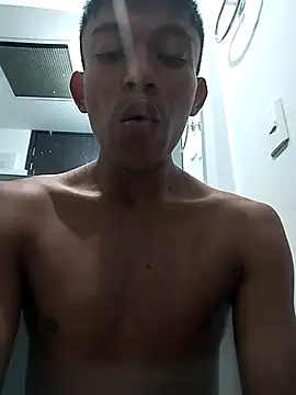 santinaughty online show from 12-17-25, 02:16