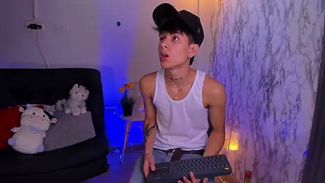 Jake beach  online show from 01-10-26, 03:35