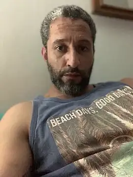 Snapshot of Calientesensible chatting on 02-01-26, 06:11 Calientesensible online show from 02-01-26, 06:11