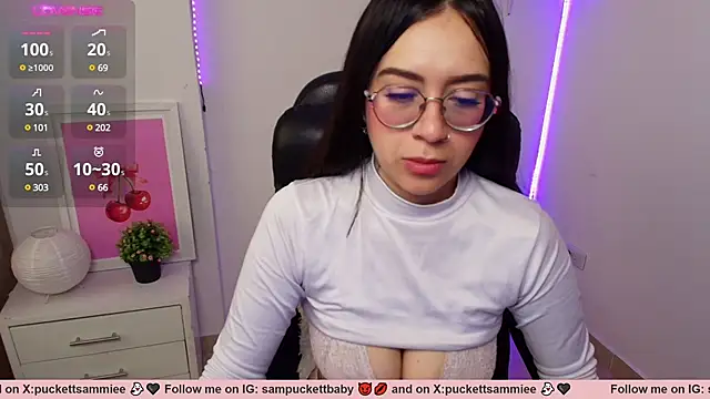 Snapshot of Sampuckettbaby chatting on 02-20-25, 03:08 Sampuckettbaby online show from 02-20-25, 03:08