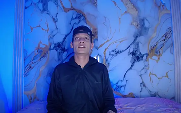 Peter boys 1 online show from 01-06-26, 02:59