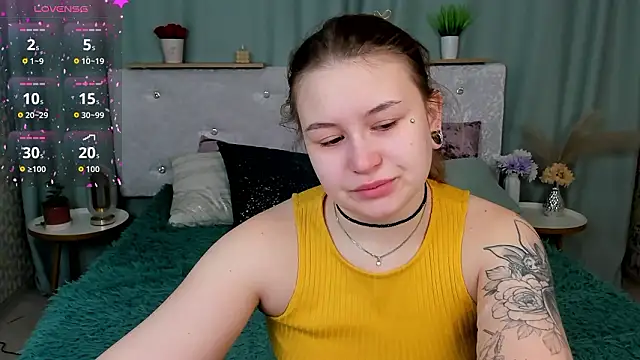 MilanaXHoney online show from 02-24-26, 12:55