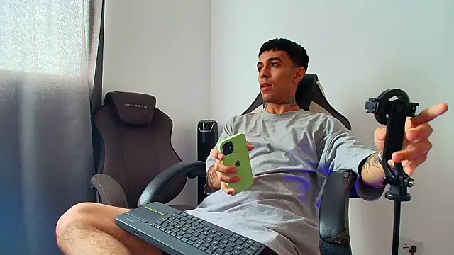 liorvante online show from 02-01-26, 04:05