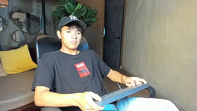 isaac grimm online show from 02-22-26, 03:09