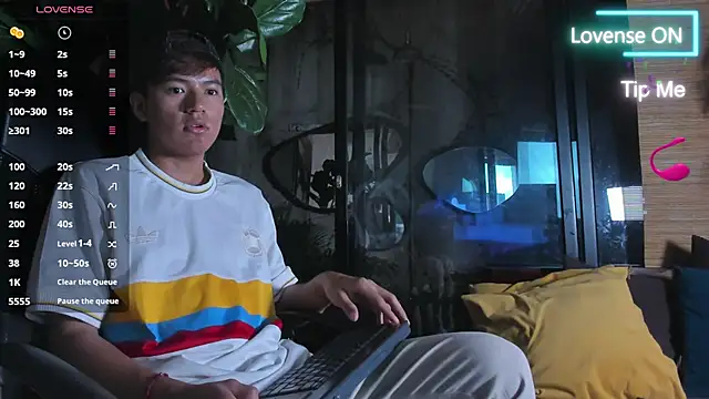 isaac grimm online show from 03-28-26, 03:51