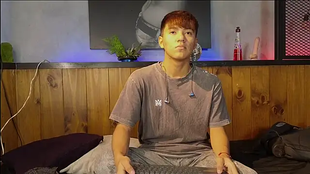 isaac grimm online show from 03-15-26, 03:35