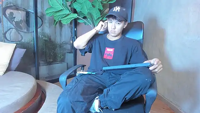 isaac grimm online show from 02-02-26, 03:16