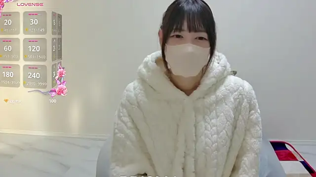 Makimaki ch online show from 12-17-25, 05:34