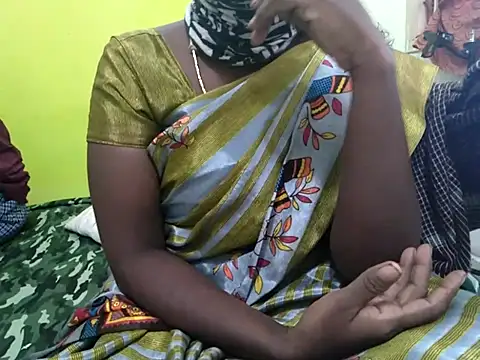 Snapshot of tamil_sumathi chatting on 06-12-26, 05:27 tamil sumathi online show from 06-12-26, 05:27