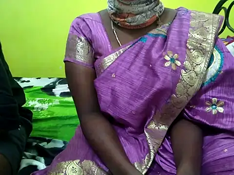 Snapshot of tamil_sumathi chatting on 06-11-26, 05:04 tamil sumathi online show from 06-11-26, 05:04
