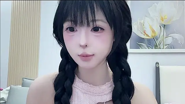 xiaoyu-8888 online show from 02-08-26, 12:36