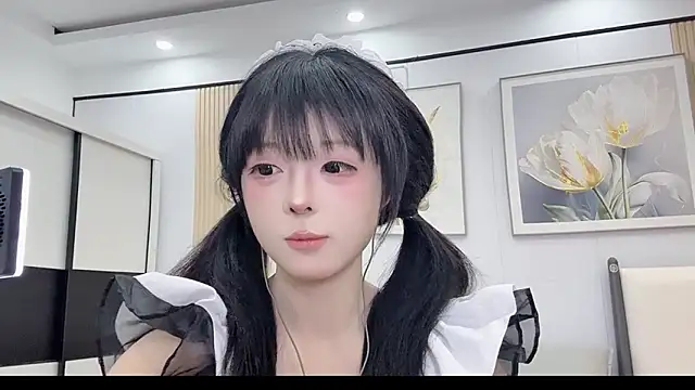 xiaoyu-8888 online show from 02-11-26, 12:27