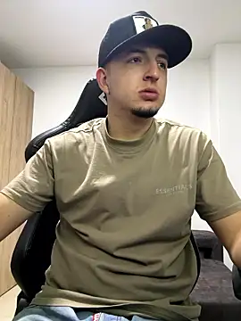 Liam jones10 online show from 01-09-26, 04:52